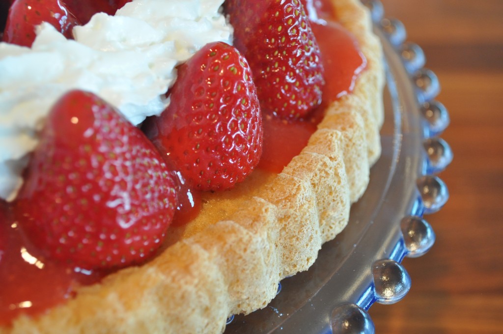 Strawberry Pie - Strawberry Tart with Whip